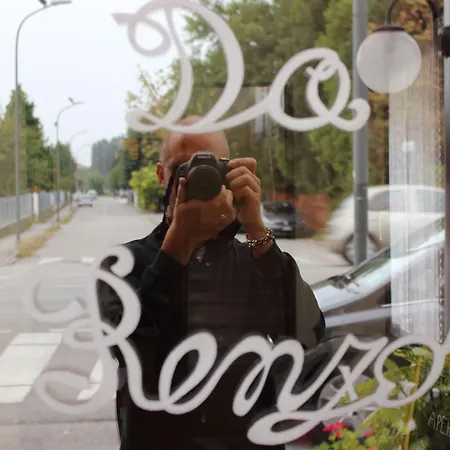 Da Renzo فندق 3*